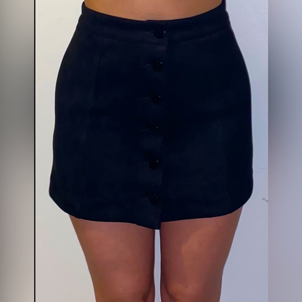 Forever 21 suede button down black mini skirt size US 24
